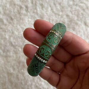 Beautiful Green Copper Design Bracelet